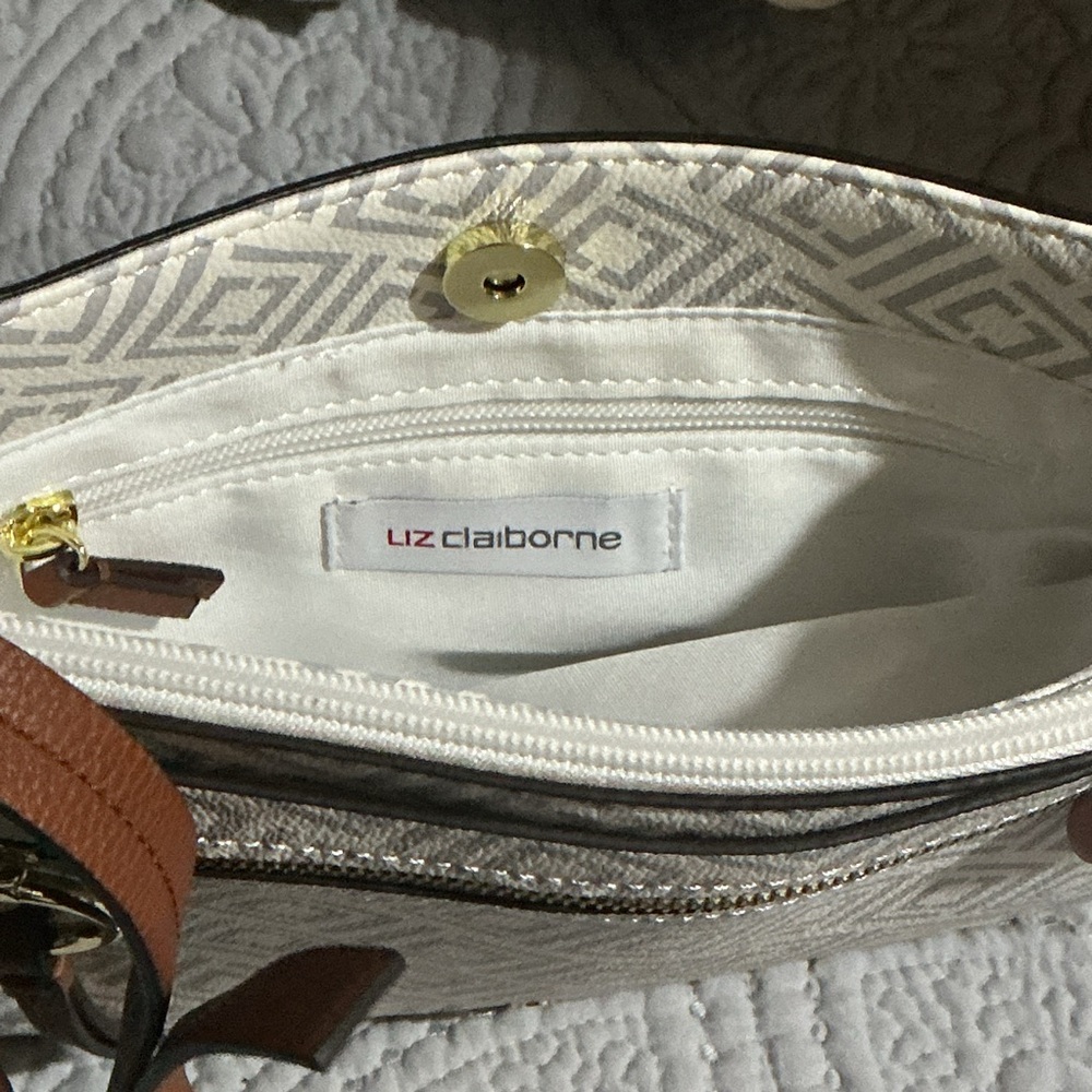 Liz Claiborne Cream Geometric Crossbody with Brown Trim - Picture 5 of 9